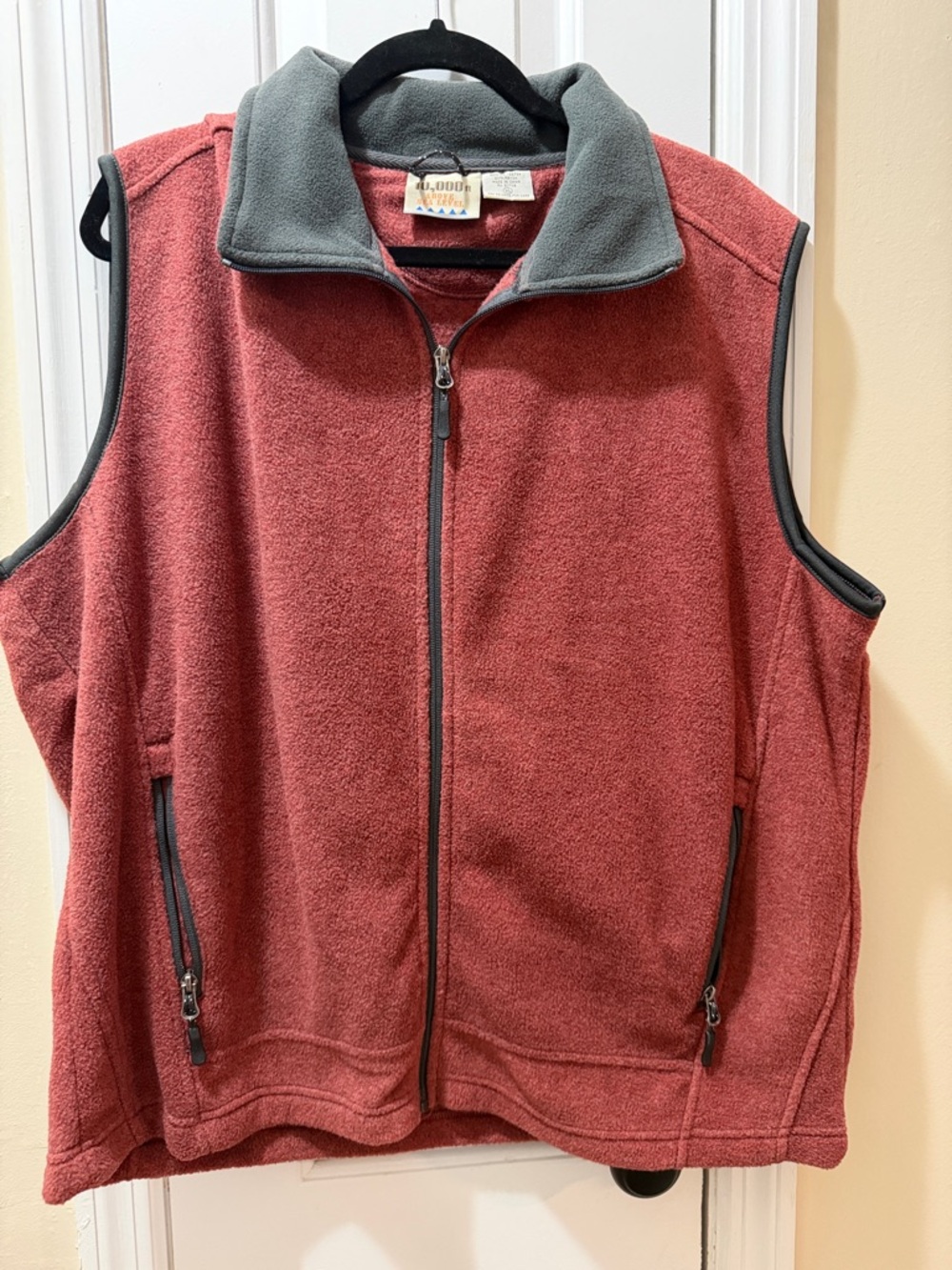 Men’s Full Zip-Up  Dark Red Fleece Vest with Grey Collar and Trim